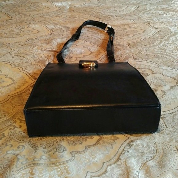 NEW Elegant Black Faux Leather Shoulder/Cross-Body Bag, Gold-tone Clasp - Picture 9 of 11